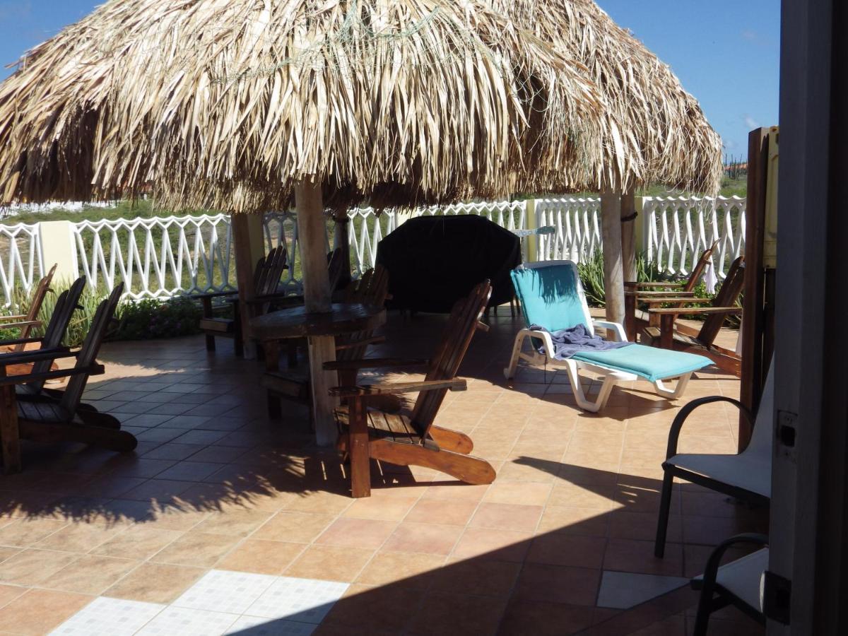 Aruba Cunucu Residence Palm Beach Bagian luar foto