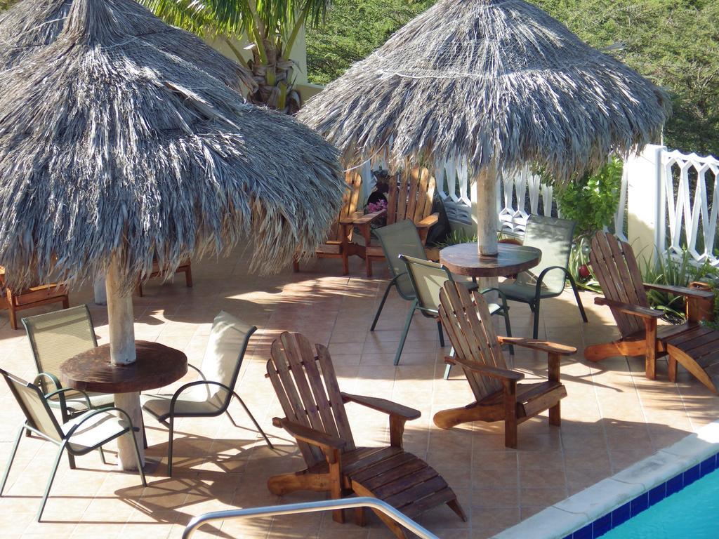 Aruba Cunucu Residence Palm Beach Bagian luar foto